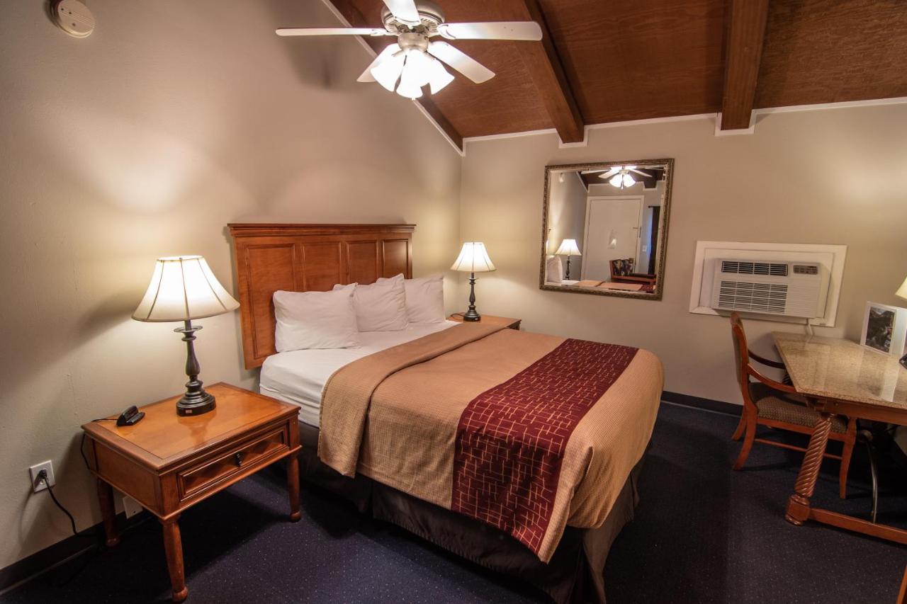 Lookout Mountain Lodge Spearfish Exteriör bild